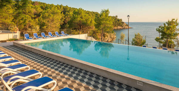 Gava Waterman Milna 4*