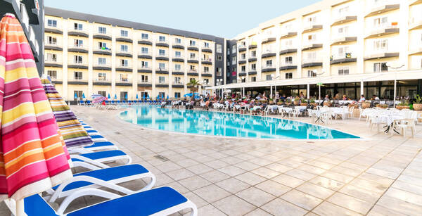https://voyages.fram.fr/optiext/optiextension.dll?ID=y67y9QZsumf78SrycNggCKcRjCz12mmrdPz2p4rnNajN6z0iX_9HIpQpKEtILfOP1fEoVWxR9eZ578vc%2BP9408td36XeklS61%2BmPmc4A