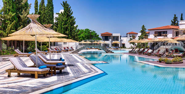 Club Jumbo Eretria Hotel & Spa Resort 4*