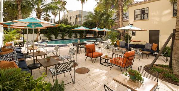 Generator Miami Beach 3*