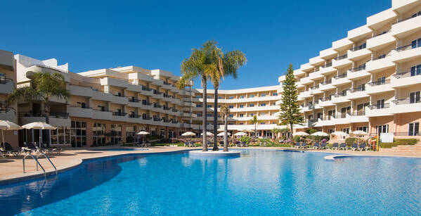 https://voyages.fram.fr/optiext/optiextension.dll?ID=NfeNfktt7kaZ9s8UbNsFo8ao_D23oCA9V1StYrhG00_OKJPxo1%2Bg9damkA8OWnhFaWcTZcRrSwXxV_rS4oY9B5wci6QZmRk7%2BCM2kXNh