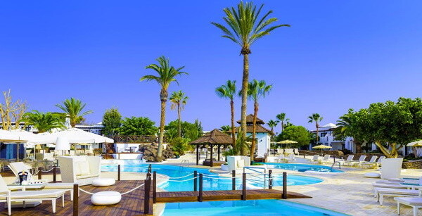 https://voyages.fram.fr/optiext/optiextension.dll?ID=hLKhGXiJKOmJVKmn8xB%2BCAYWaIuI9PfJcanyVawY1pK%2BhsfxUADD0b3FkKD6K54L6i7wEeKA1pFWsAn2XQULPMFG_a304NNJrPOTV7NK
