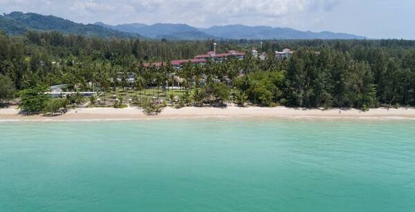 Kantary Beach Hotel Villas & Suites 5*