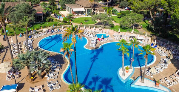 Famissima Vell Mari Hotel & Resort 4*