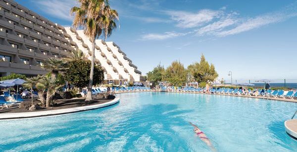 https://voyages.fram.fr/optiext/optiextension.dll?ID=gKLgGmBgwWPsO6Lp6_%2BFxvoVe8i%2B2E31B1rSclBxuIIzYKc2UFz6afaHGmWct1o4vFY3F%2BZynVYJgk7anizXALHXWOkltEe0C09a56M6